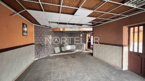 Moradia para remodelção na Trofa