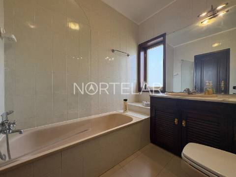 Apartamento T3 para arrendar a 200 metros da praia, Póvoa de Varzim