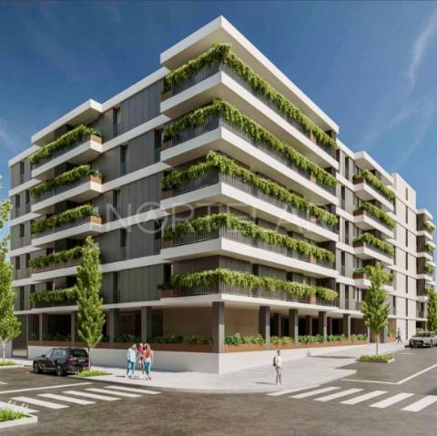 T2 novo com varanda em Ramalde, Porto