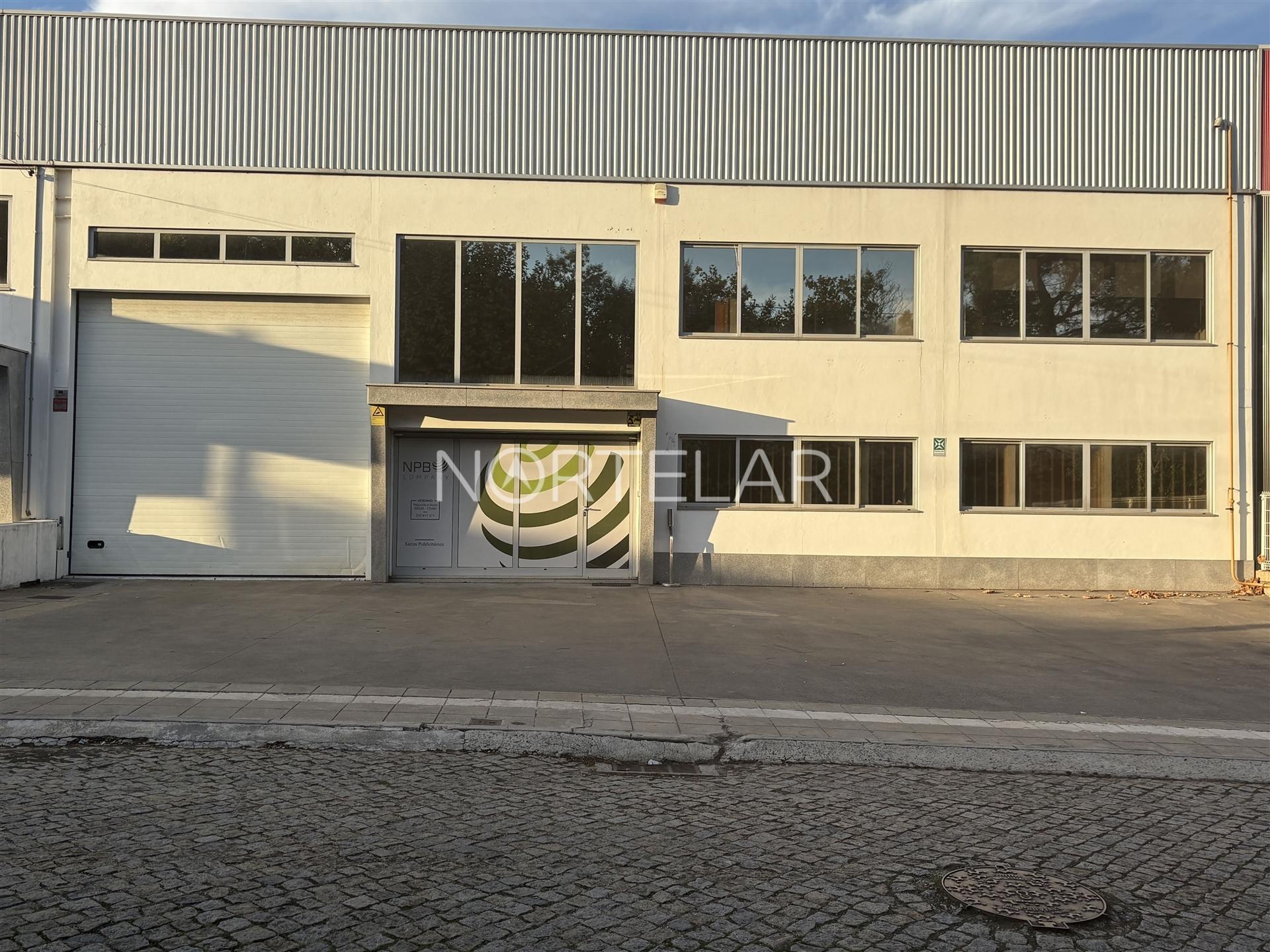 Armazém  Arrendamento em Ribeirão,Vila Nova de Famalicão