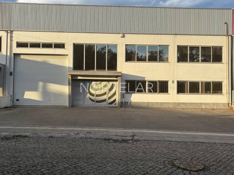 Armazém  Arrendamento em Ribeirão,Vila Nova de Famalicão