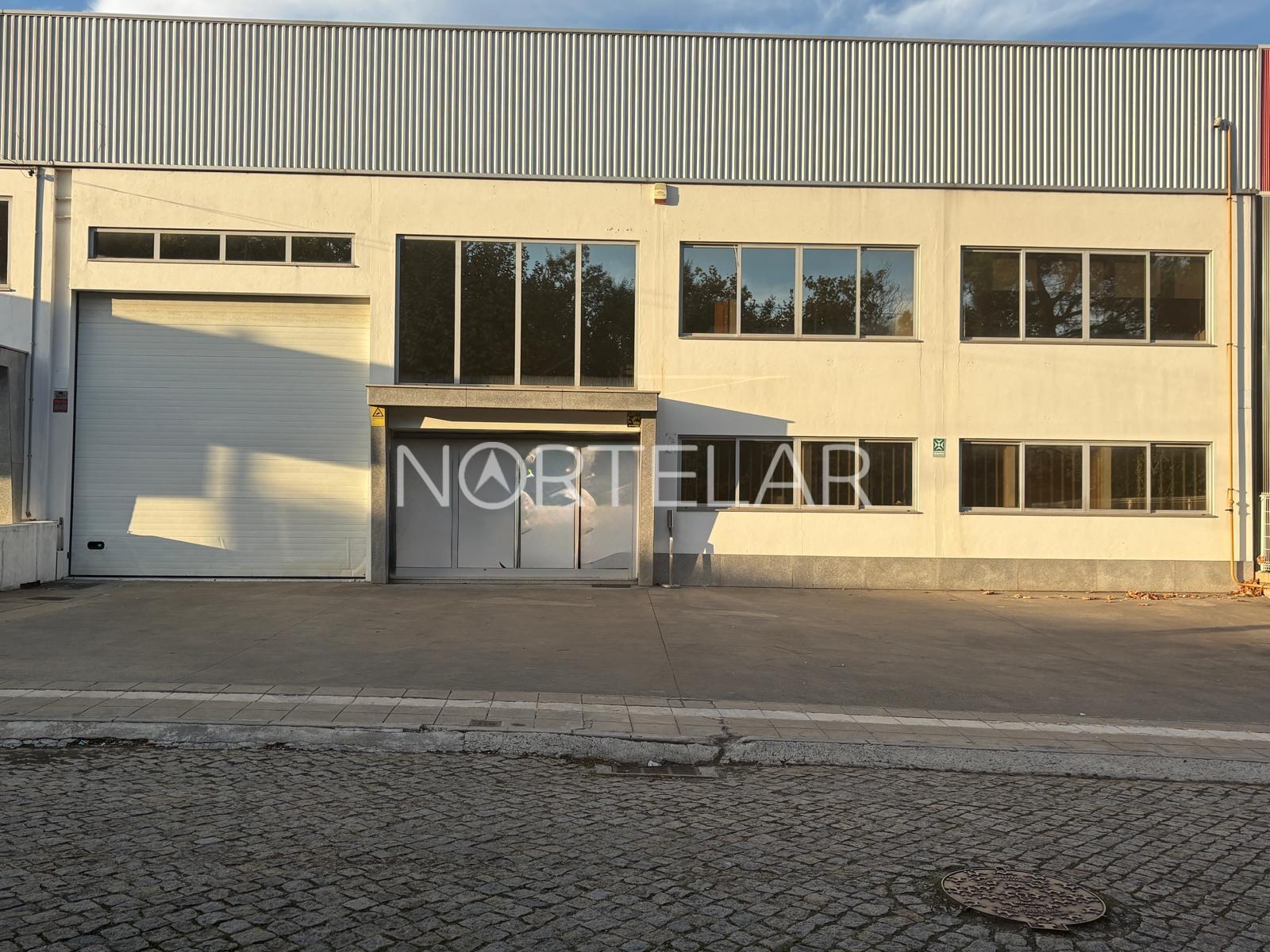 Armazém  Arrendamento em Ribeirão,Vila Nova de Famalicão