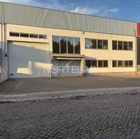 Armazém  Arrendamento em Ribeirão,Vila Nova de Famalicão