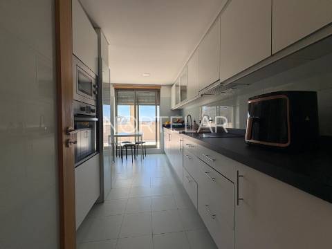 Apartamento T3 Venda em Bougado (São Martinho e Santiago),Trofa