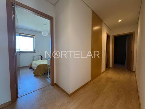 Apartamento T3 Venda em Bougado (São Martinho e Santiago),Trofa