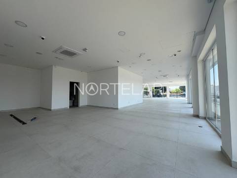 Loja  Arrendamento em Ribeirão,Vila Nova de Famalicão