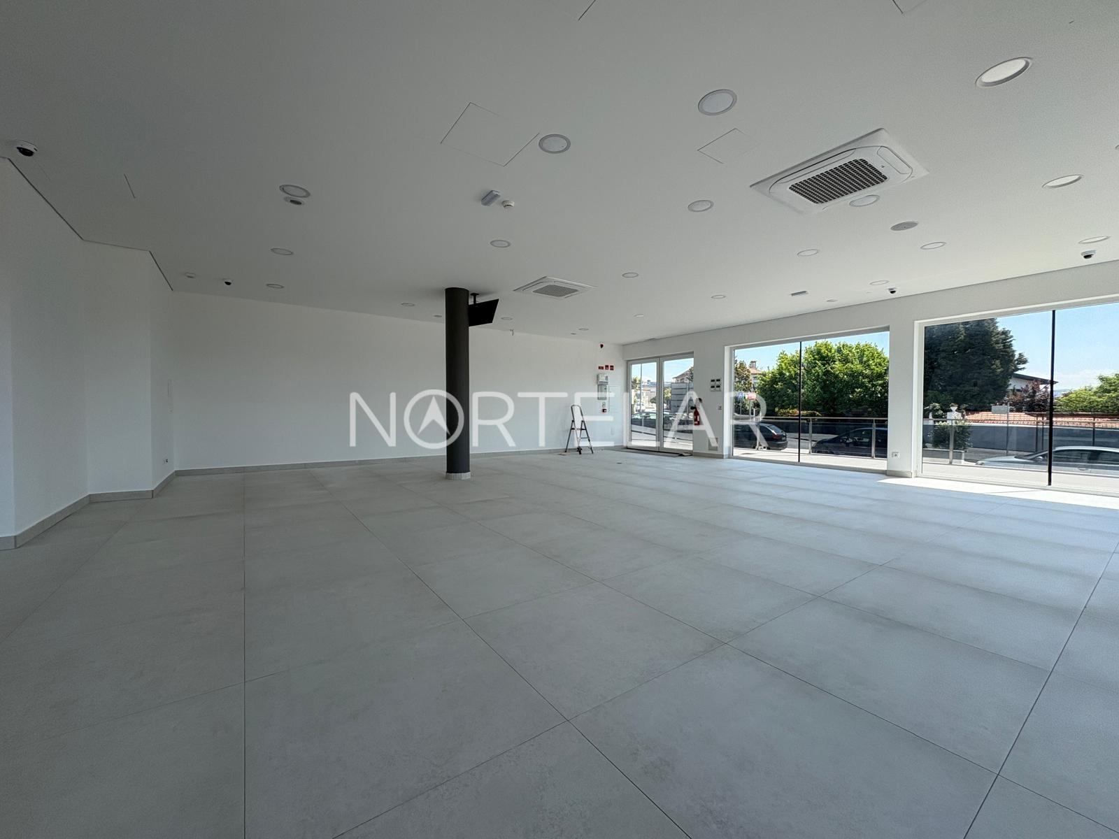 Loja  Arrendamento em Ribeirão,Vila Nova de Famalicão