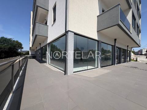 Loja  Arrendamento em Ribeirão,Vila Nova de Famalicão