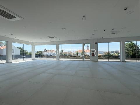 Loja  Arrendamento em Ribeirão,Vila Nova de Famalicão