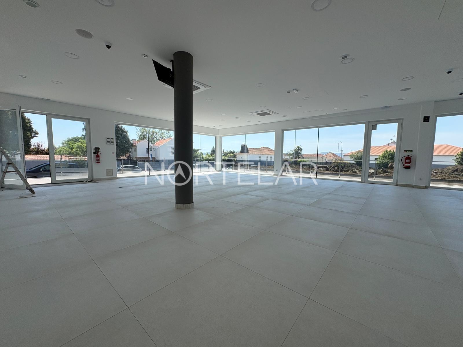 Loja  Arrendamento em Ribeirão,Vila Nova de Famalicão