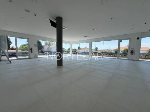 Loja  Arrendamento em Ribeirão,Vila Nova de Famalicão