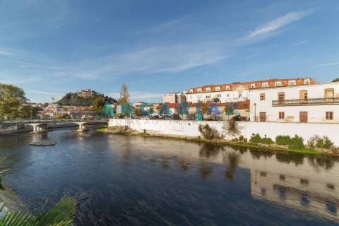 ANG109 - Terreno para Construção para Venda em Arrabal