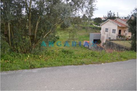 ANG144 - Terreno para Venda em Freixial
