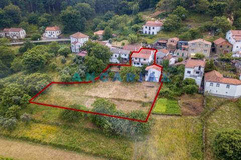 ANG264 - Moradia T5 para Venda em Castanheira de Pêra