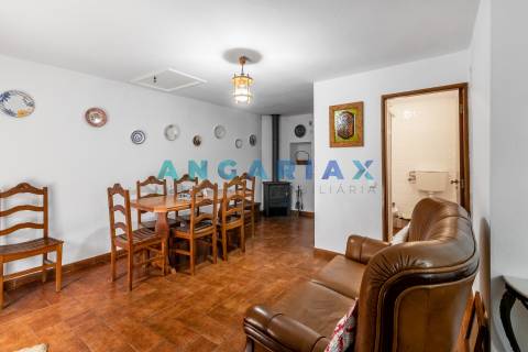 ANG264 - Moradia T5 para Venda em Castanheira de Pêra