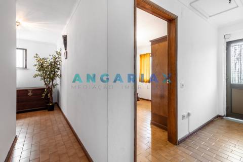 ANG264 - Moradia T5 para Venda em Castanheira de Pêra