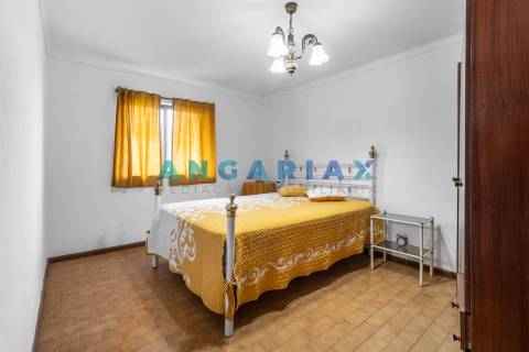 ANG264 - Moradia T5 para Venda em Castanheira de Pêra