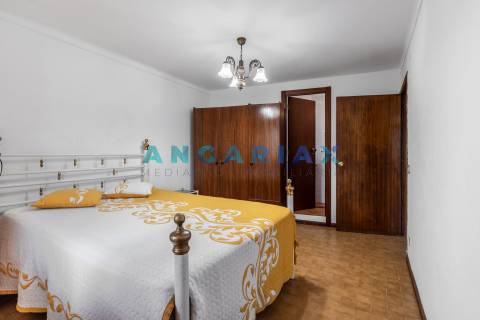 ANG264 - Moradia T5 para Venda em Castanheira de Pêra