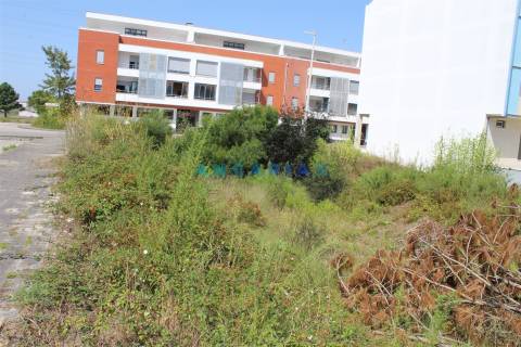 ANG308 - Terreno Urbano para Construção para Venda na Marinha Grande