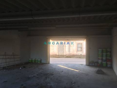 ANG354 - Terreno com projeto aprovado e Moradia T3 para Venda em Marinha Grande