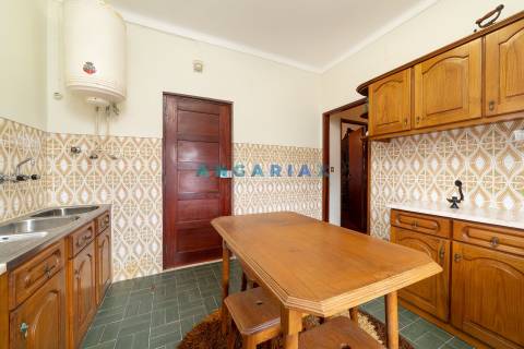 ANG418 - Moradia T3 para Venda em Almalagues, Coimbra