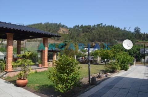 ANG572 - Moradia T4  para Venda em Semide, Coimbra