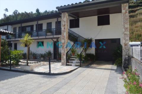 ANG572 - Moradia T4  para Venda em Semide, Coimbra