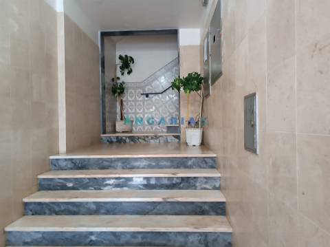 ANG675 - Apartamento T4 para Venda no centro da Figueira da Foz