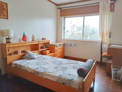 ANG675 - Apartamento T4 para Venda no centro da Figueira da Foz