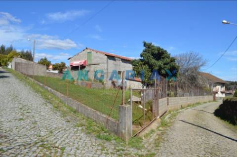 ANG733 - Terreno com 1505m2 para Venda em Figueiró dos Vinhos, Leiria