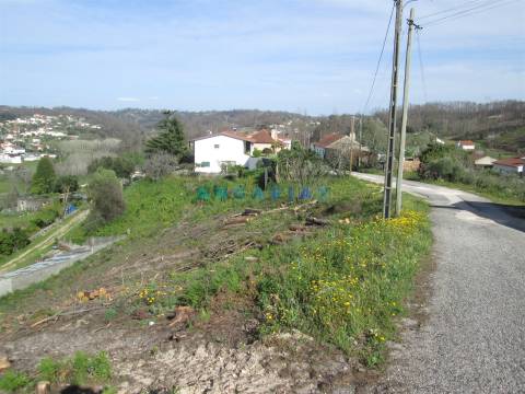 ANG786 - Terreno com 1110m2 para Venda em Colmeias, Leiria