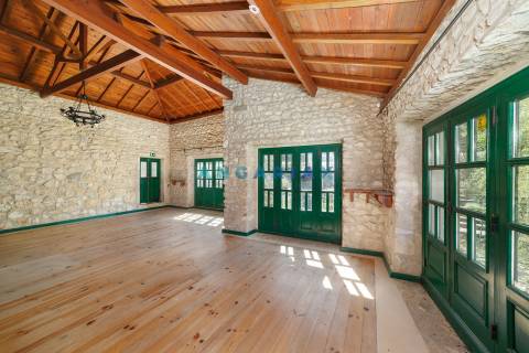 ANG831 - Quinta “ Olhos de Água” para Venda na Redinha, Pombal