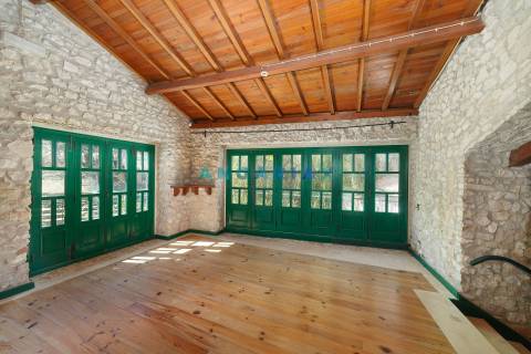 ANG831 - Quinta “ Olhos de Água” para Venda na Redinha, Pombal