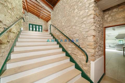 ANG831 - Quinta “ Olhos de Água” para Venda na Redinha, Pombal