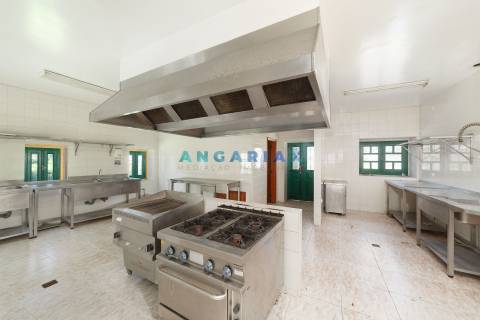 ANG831 - Quinta “ Olhos de Água” para Venda na Redinha, Pombal