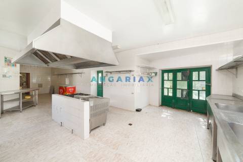 ANG831 - Quinta “ Olhos de Água” para Venda na Redinha, Pombal