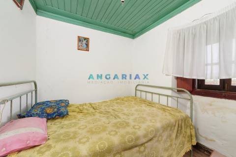 ANG836 - Moradia T2 para Venda em Arrimal, Porto de Mós