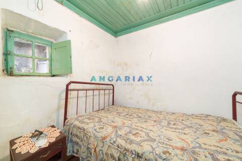 ANG836 - Moradia T2 para Venda em Arrimal, Porto de Mós