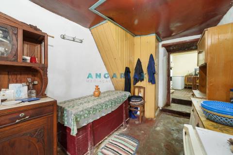 ANG836 - Moradia T2 para Venda em Arrimal, Porto de Mós