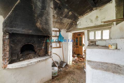 ANG836 - Moradia T2 para Venda em Arrimal, Porto de Mós