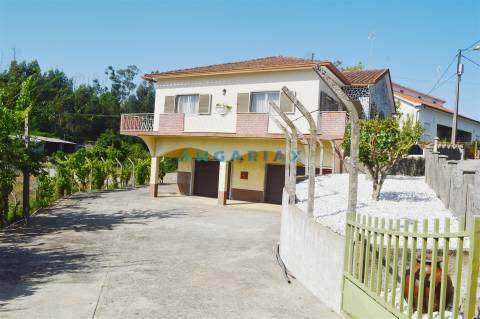 ANG863 - Moradia T3 para Venda em Figueiró dos Vinhos, Leiria