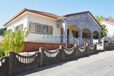 ANG863 - Moradia T3 para Venda em Figueiró dos Vinhos, Leiria