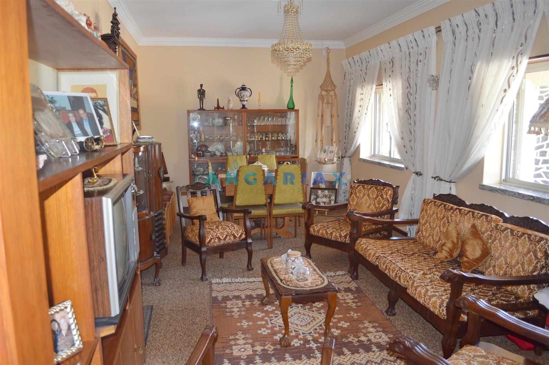 ANG863 - Moradia T3 para Venda em Figueiró dos Vinhos, Leiria