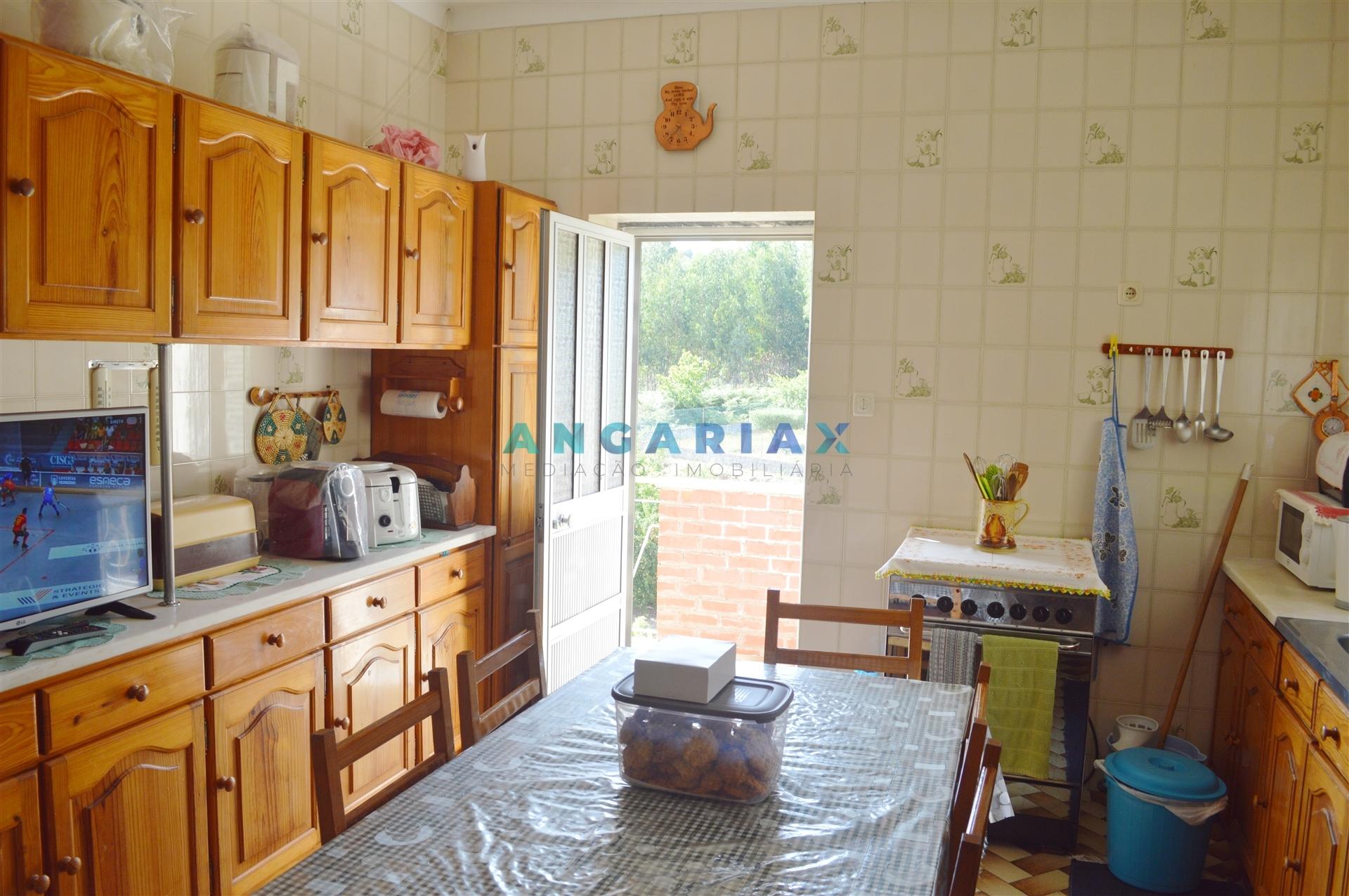 ANG863 - Moradia T3 para Venda em Figueiró dos Vinhos, Leiria