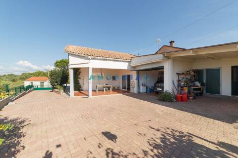 ANG906 - Moradia T3 para Venda em Soure