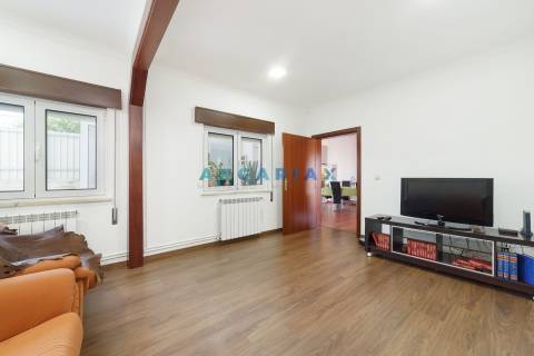 ANG906 - Moradia T3 para Venda em Soure