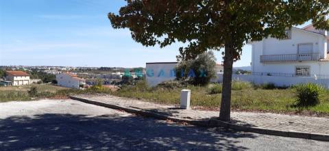 ANG928 - Terreno de 549 m2 para Venda em Parceiros, Leiria