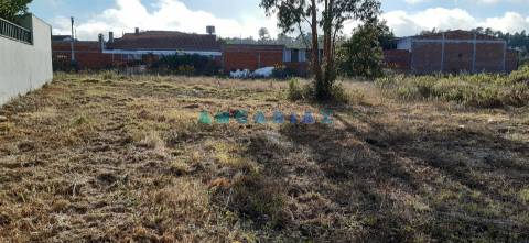 ANG960 - Terreno para Construção, para Venda na zona de Monte Real, em Leiria