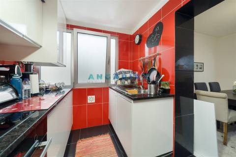 ANG962 - Apartamento T3 para Venda em Leiria