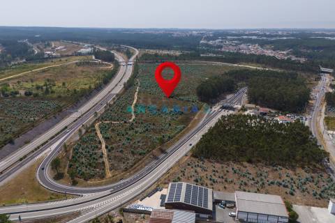 ANG390 - Terreno Industrial para Venda na Barosa, Leiria